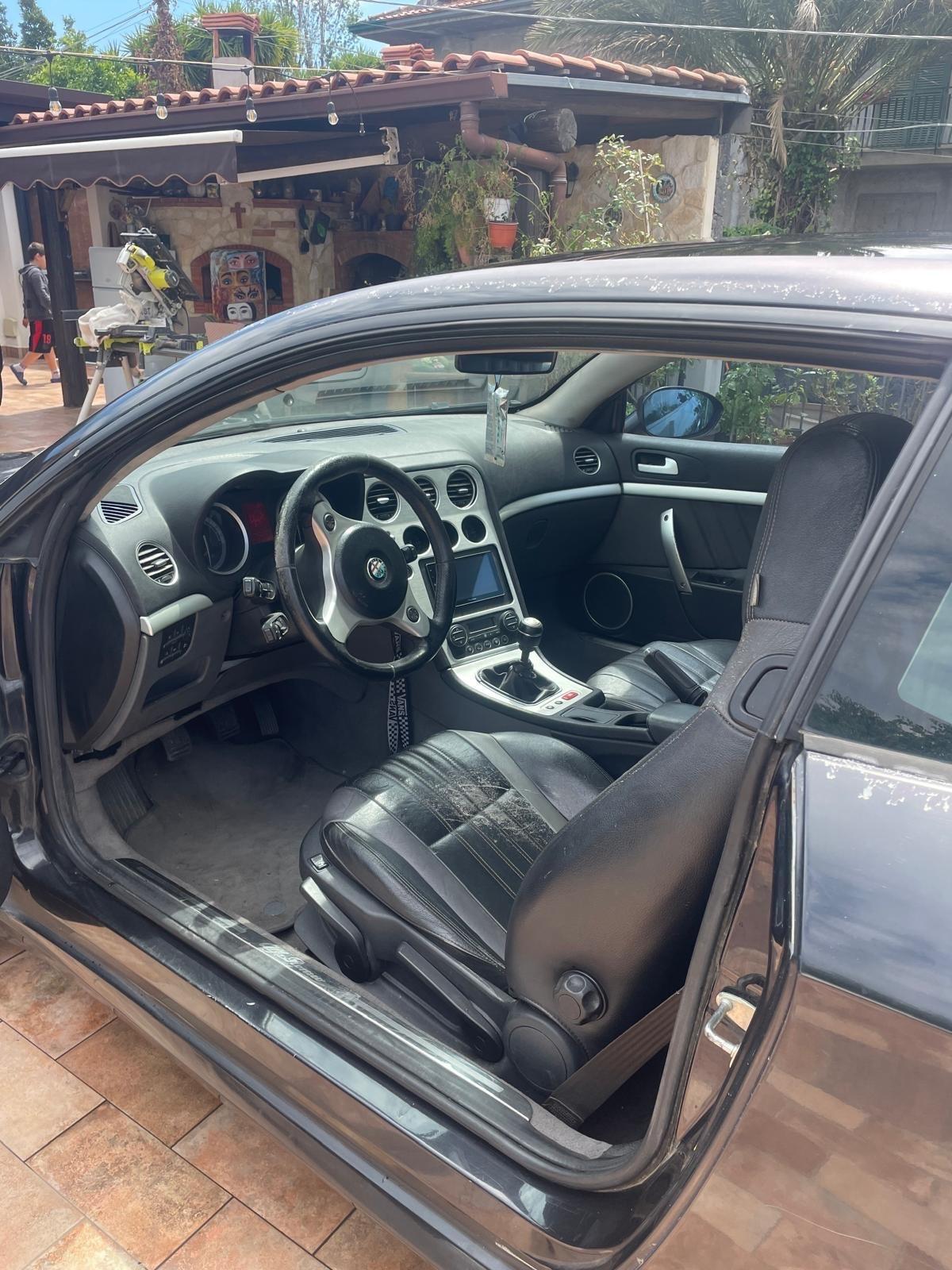 Alfa Romeo Brera 2.4 JTDm 20V 210CV Sky Window