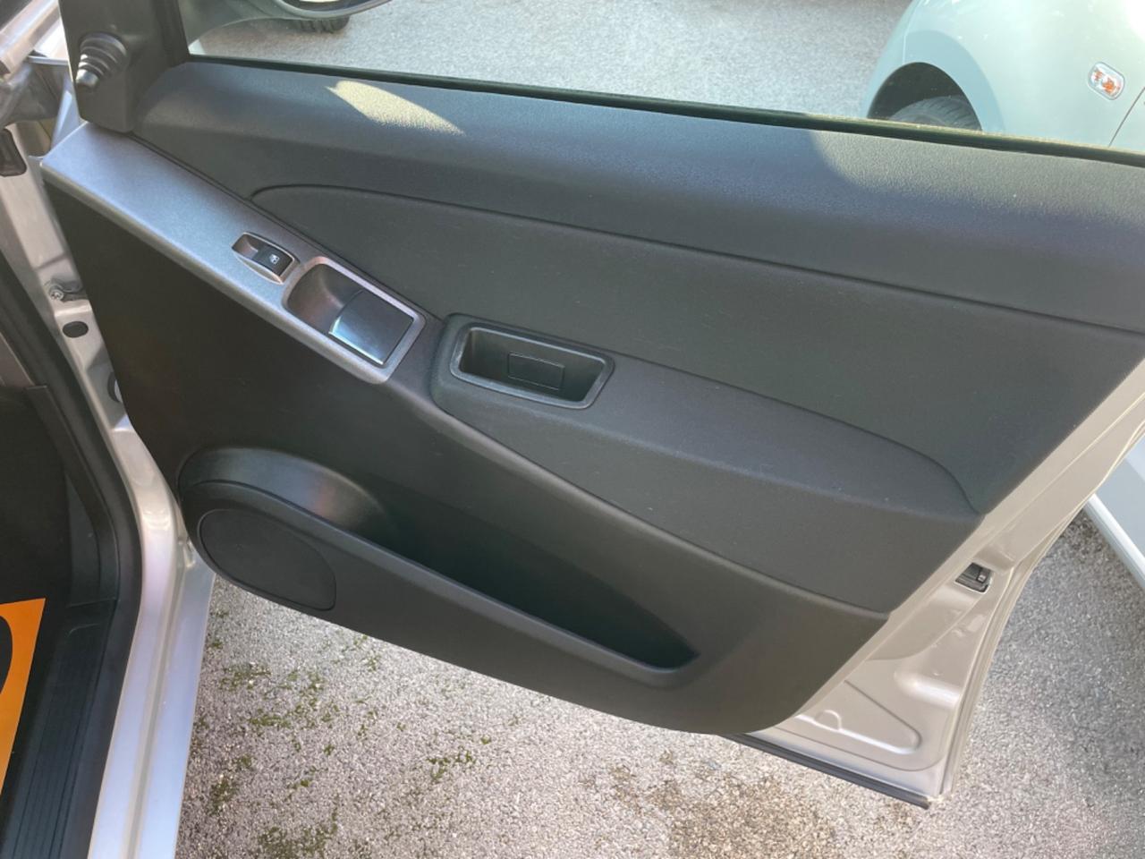 LANCIA MUSA 1.4 BENZINA 95 (CV) 2011