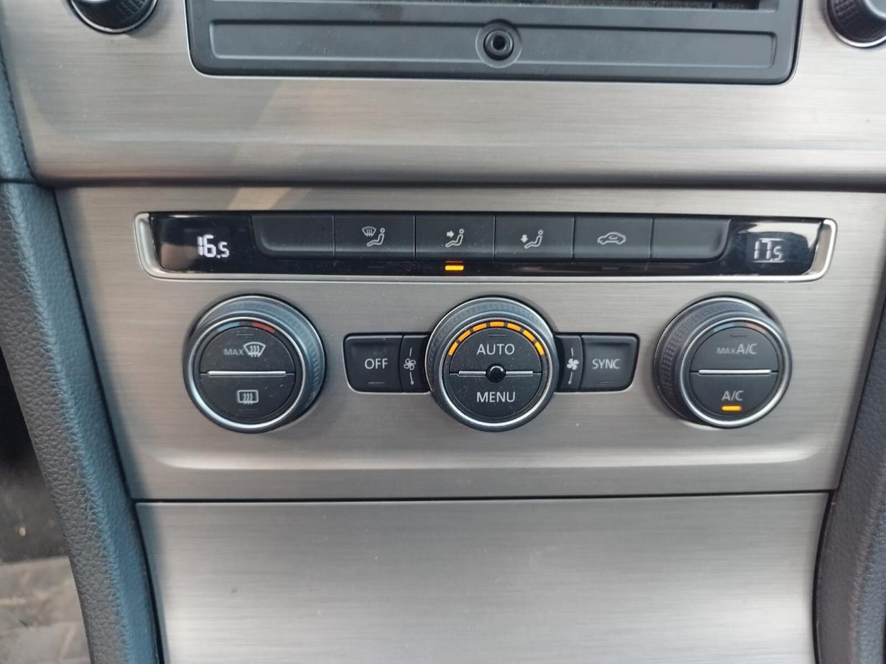 Volkswagen Golf Variant Business 1.6 TDI 2014 garanzia