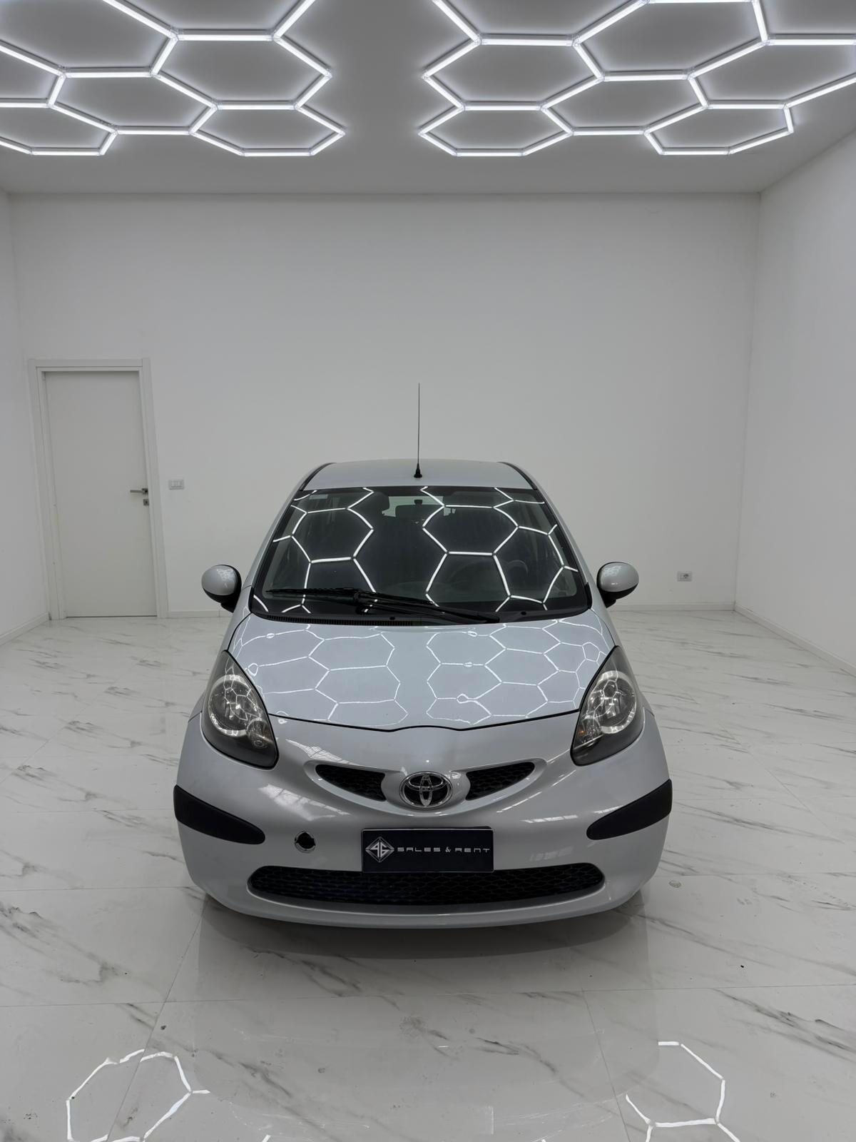 Toyota Aygo 1.0 12V VVT-i 5 porte