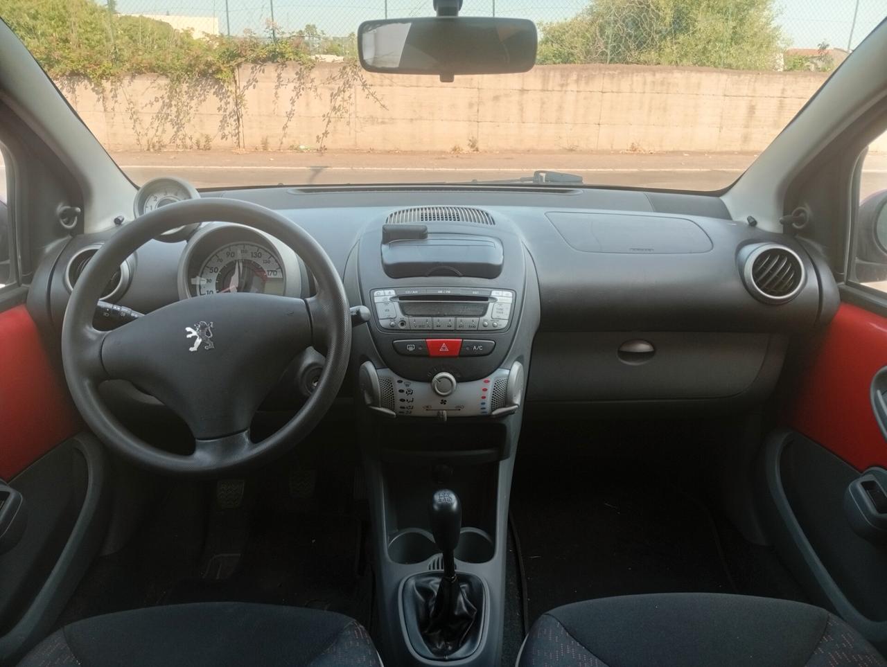 Peugeot 107 1.4 HDi 5p. Sweet Years