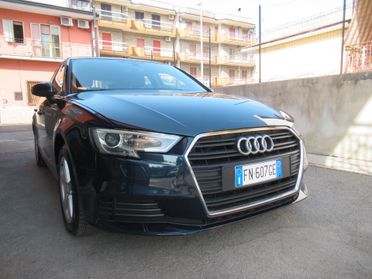 Audi A3 SPB 2.0 TDI S tronic Business