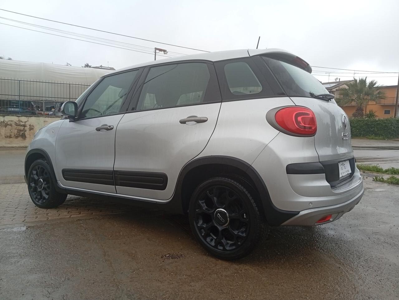 Fiat 500L 1.4 95 CV S&S Cross