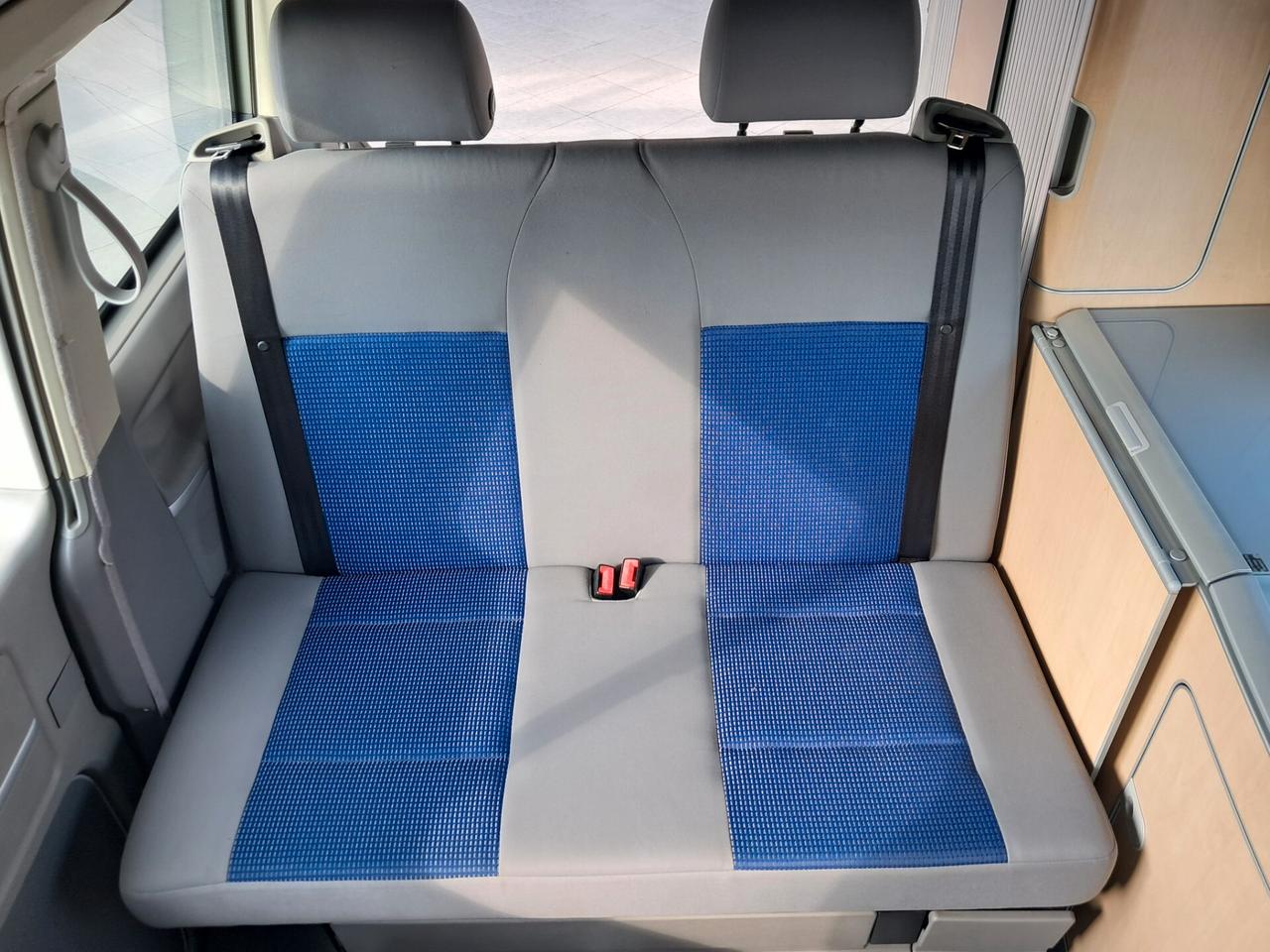 VOLKSWAGEN T5 CALIFORNIA 2.5 TDI 174 CV CONFORTLINE