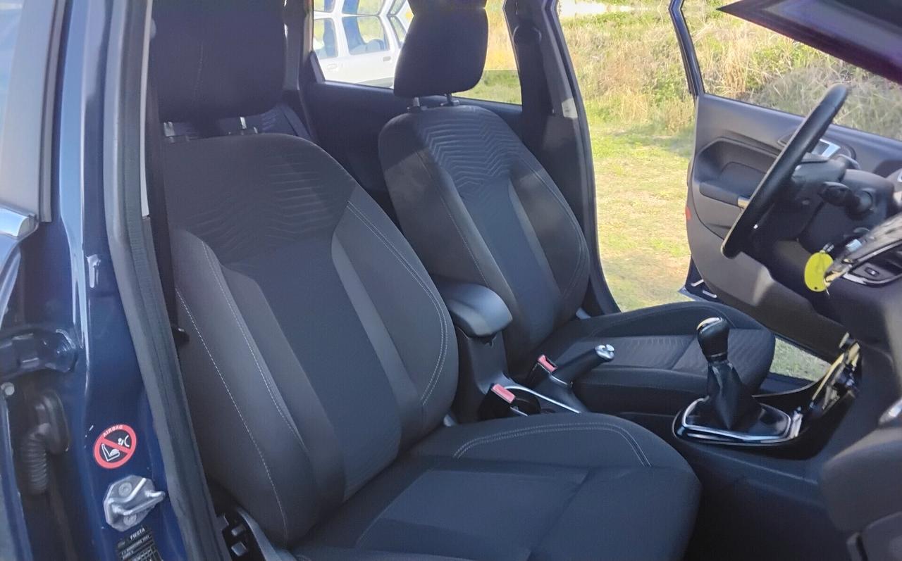 Ford Fiesta 1.5 TDCi 75CV 5 porte Titanium