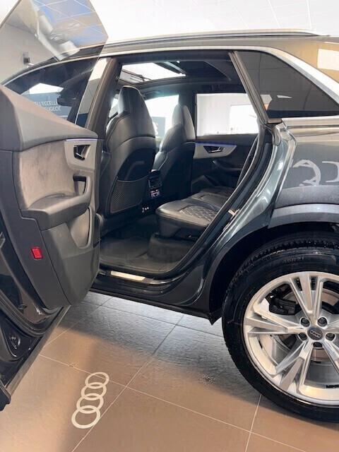 Audi Q8 50 TDI 286 CV MHEV S LINE 2020