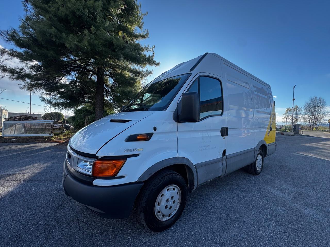 Iveco Daily 35S13 2.8 TDI PC Cabinato