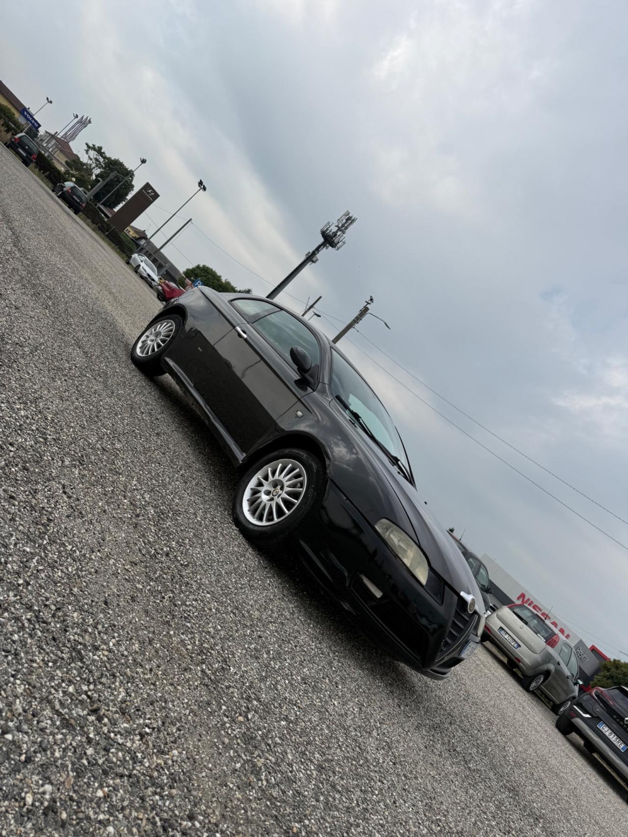Alfa Romeo GT 1.9 MJT 16V Distinctive