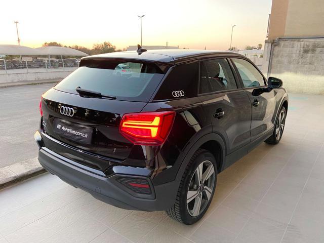 AUDI Q2 30 TDI Admired Advanced-RETROCAMERA-CARPLAY