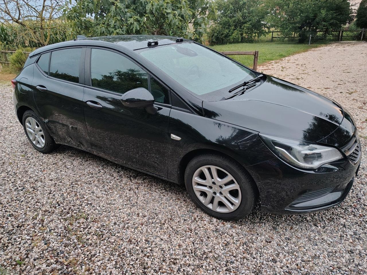 Opel Astra 1.4 Turbo 150CV Start&Stop aut. 5 porte Innovation