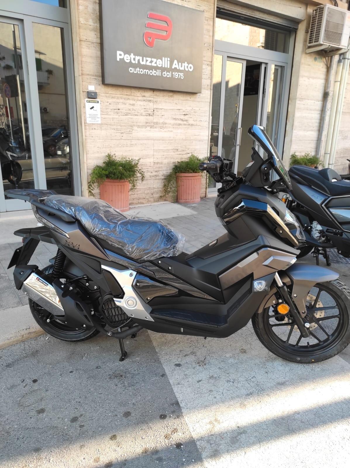 WOTTAN SIXTEEN 125 MOTORE VOGE 5 ANNI DI GARANZIA