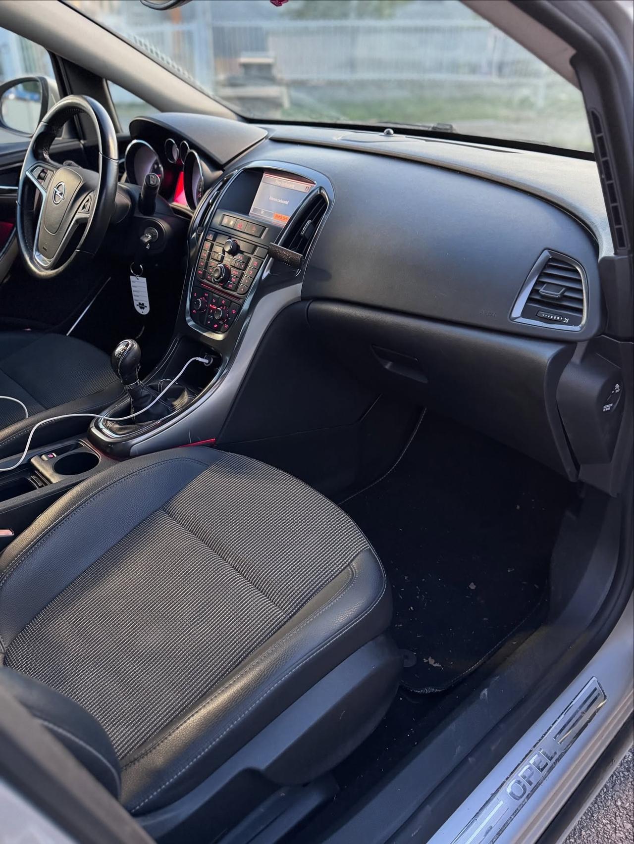 Opel Astra 1.4 Turbo 140CV Sports Tourer aut. Cosmo