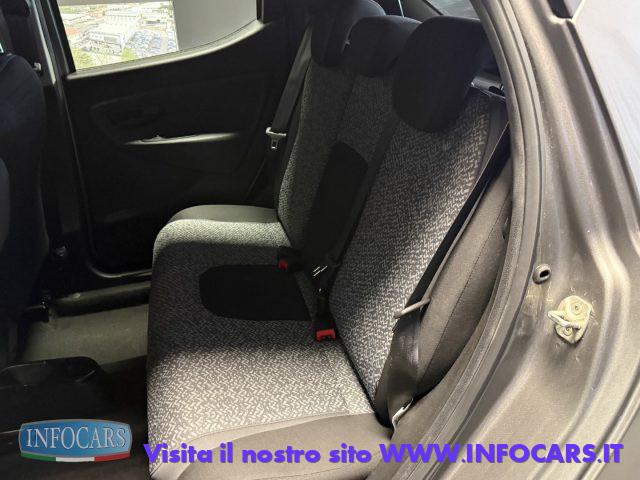 LANCIA Ypsilon 1.0 Hybrid 70 cv Silver Plus - Neopatentati PROMO