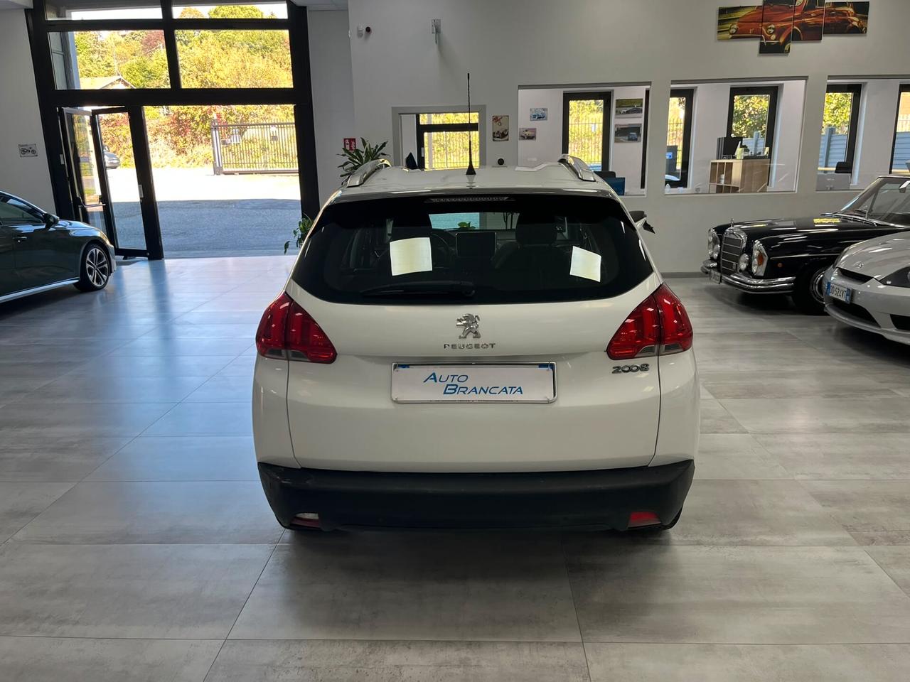 Peugeot 2008 1.2 12v 82cv