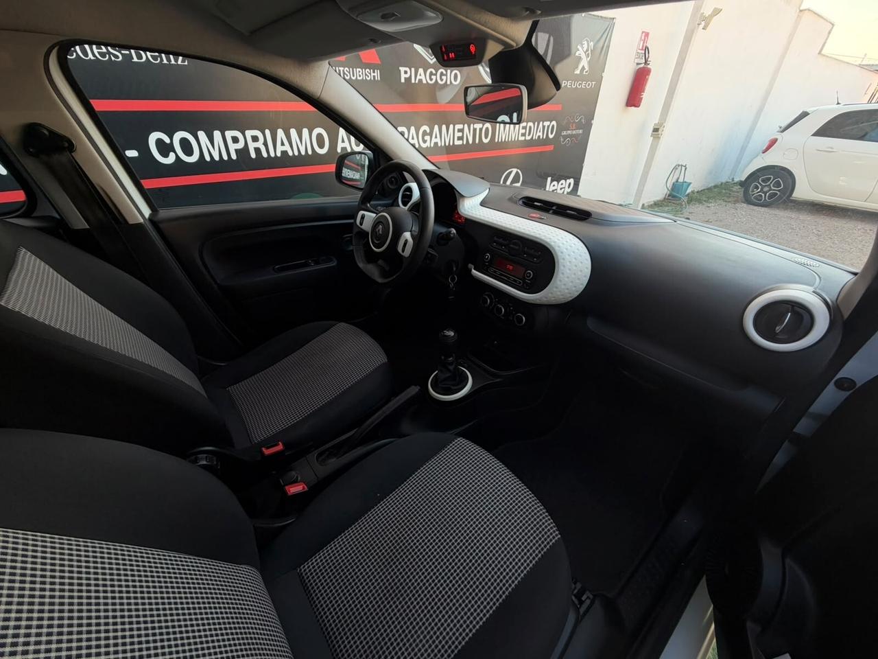 Renault Twingo 2020 1.0 SCe 65 CV Duel FULL LED LEGGI!