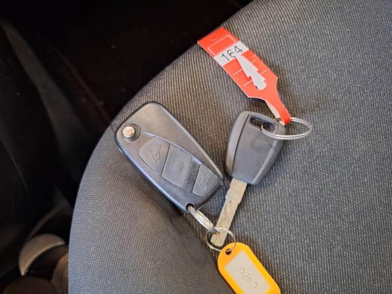 Fiat Qubo 1.4 8v Easy 77cv