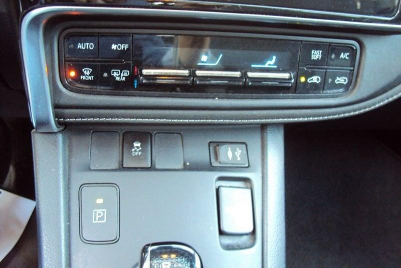 Toyota Auris Auris 1.8h Lounge cvt