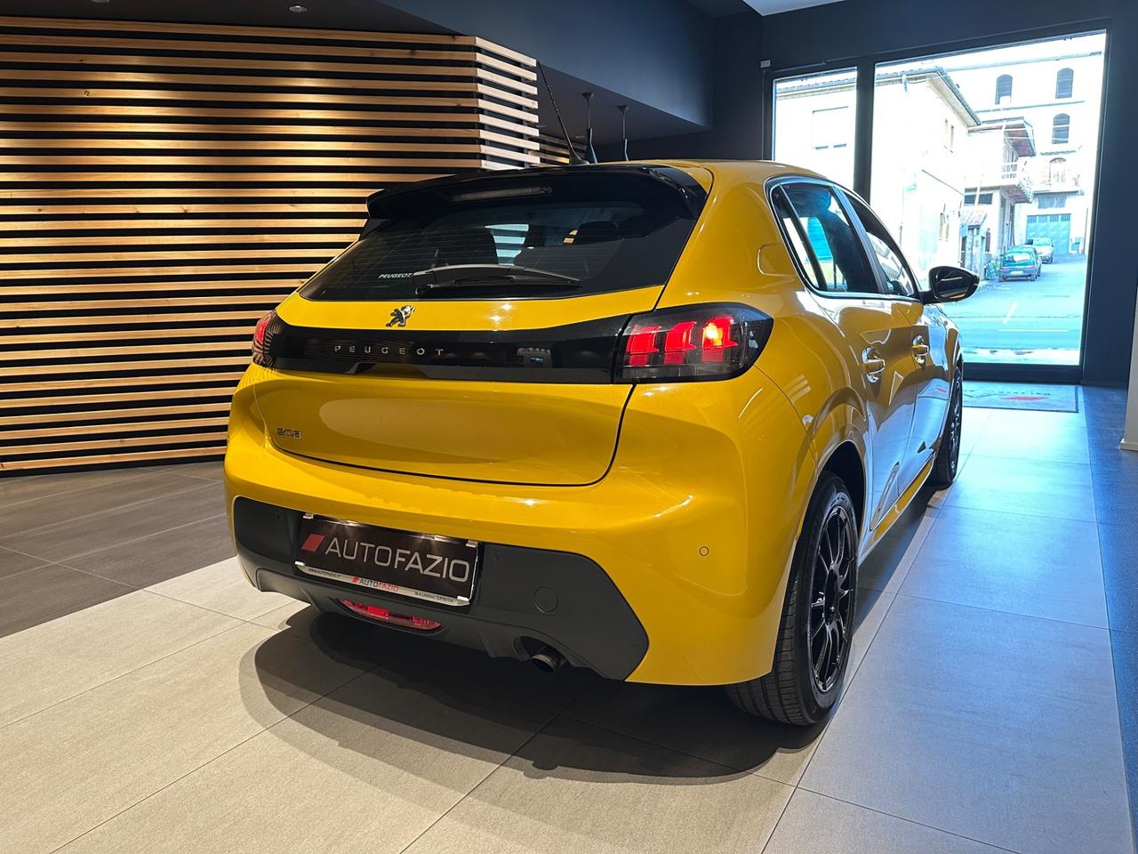 Peugeot 208 PureTech Stop&Start 5 porte Allure