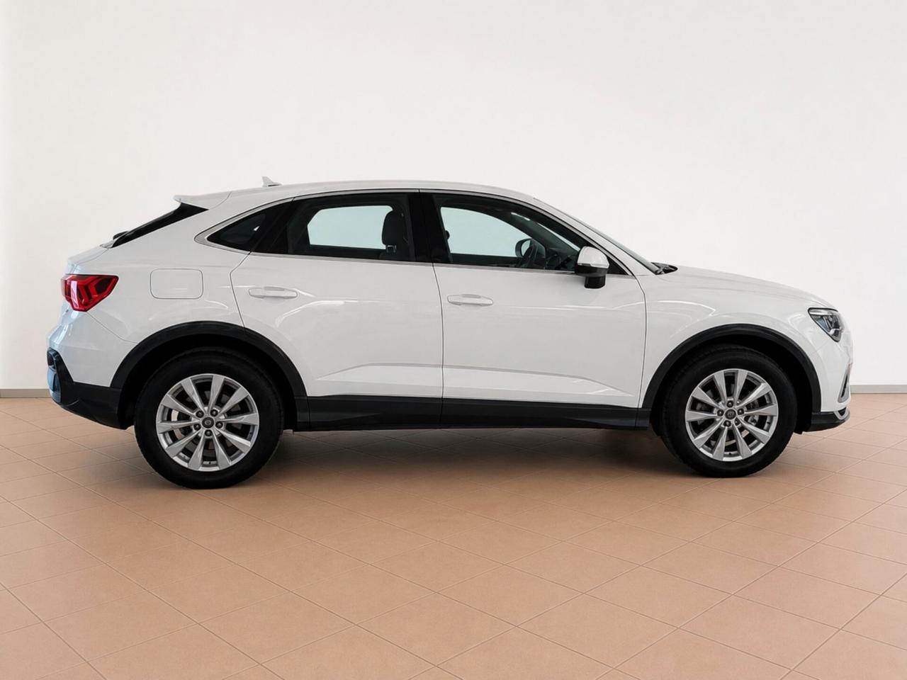 Audi Q3 SPB 35 TDI S tronic Business Plus