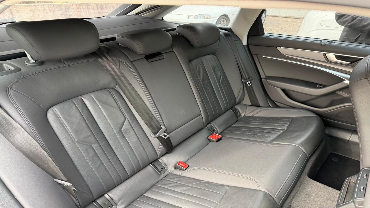 Audi A6 Avant 40 2.0 TDI S tronic Business Design