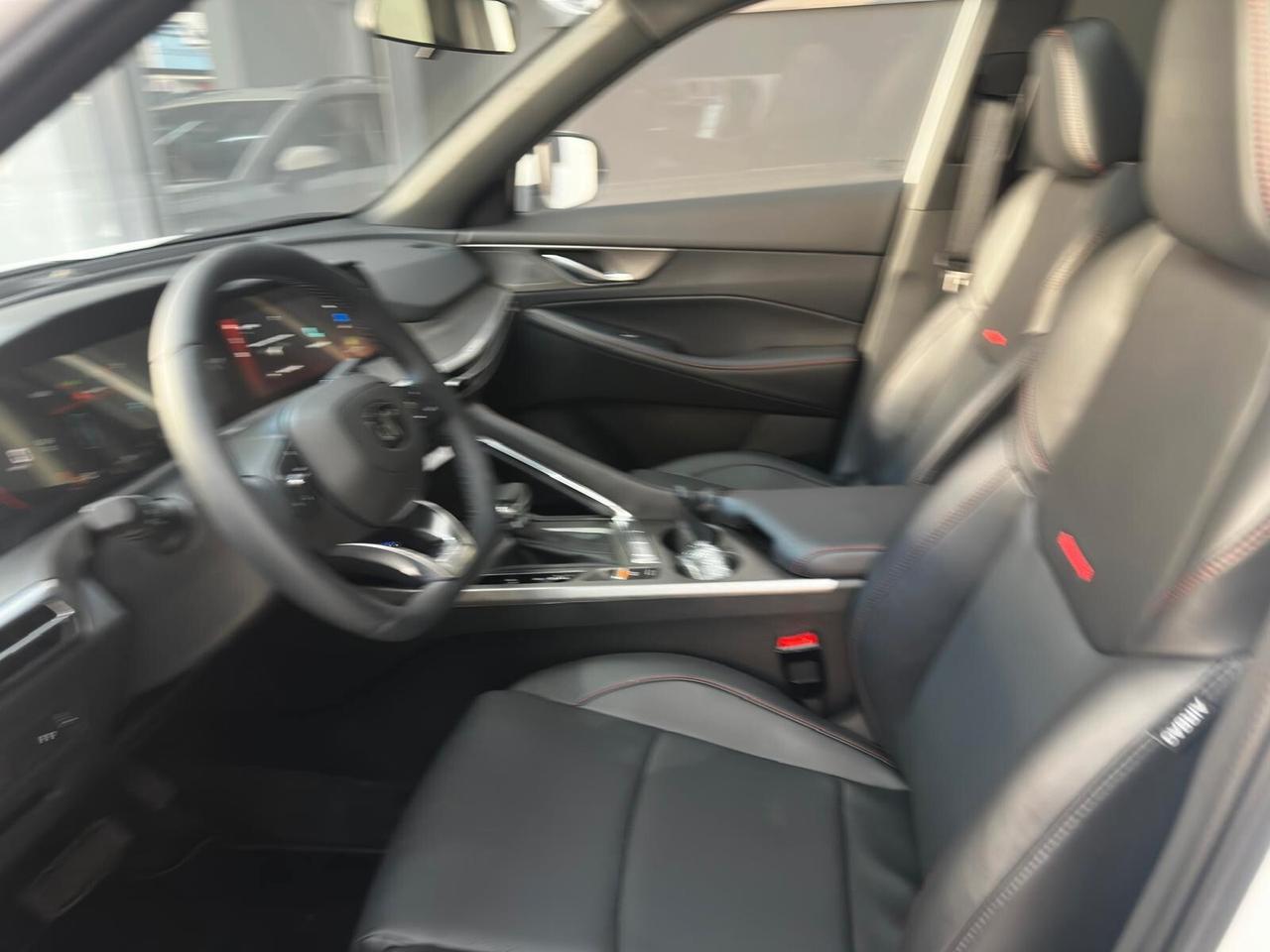 NEW DR 5 Stilnovo 1.4 T-gdi 154 cv BENZ/GPL NUOVA DA IMM.