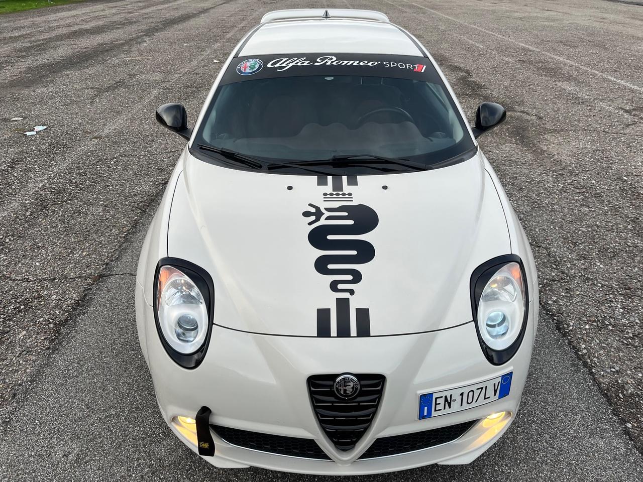 Alfa Romeo MiTo 1.4 - 78 CV - Distinctive sport pack -