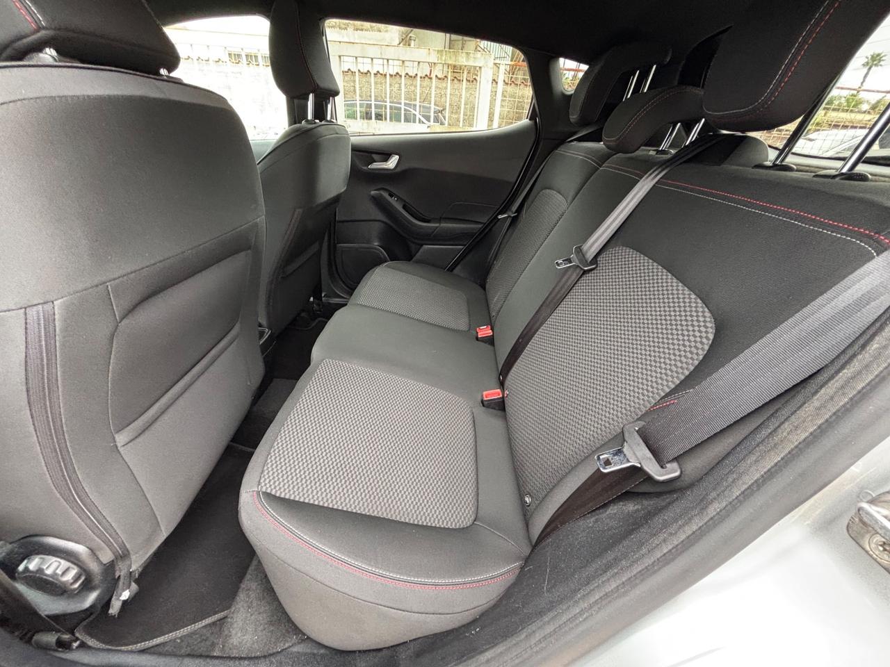 FORD FIESTA 1.5 TDCI ST-LINE STUPENDA