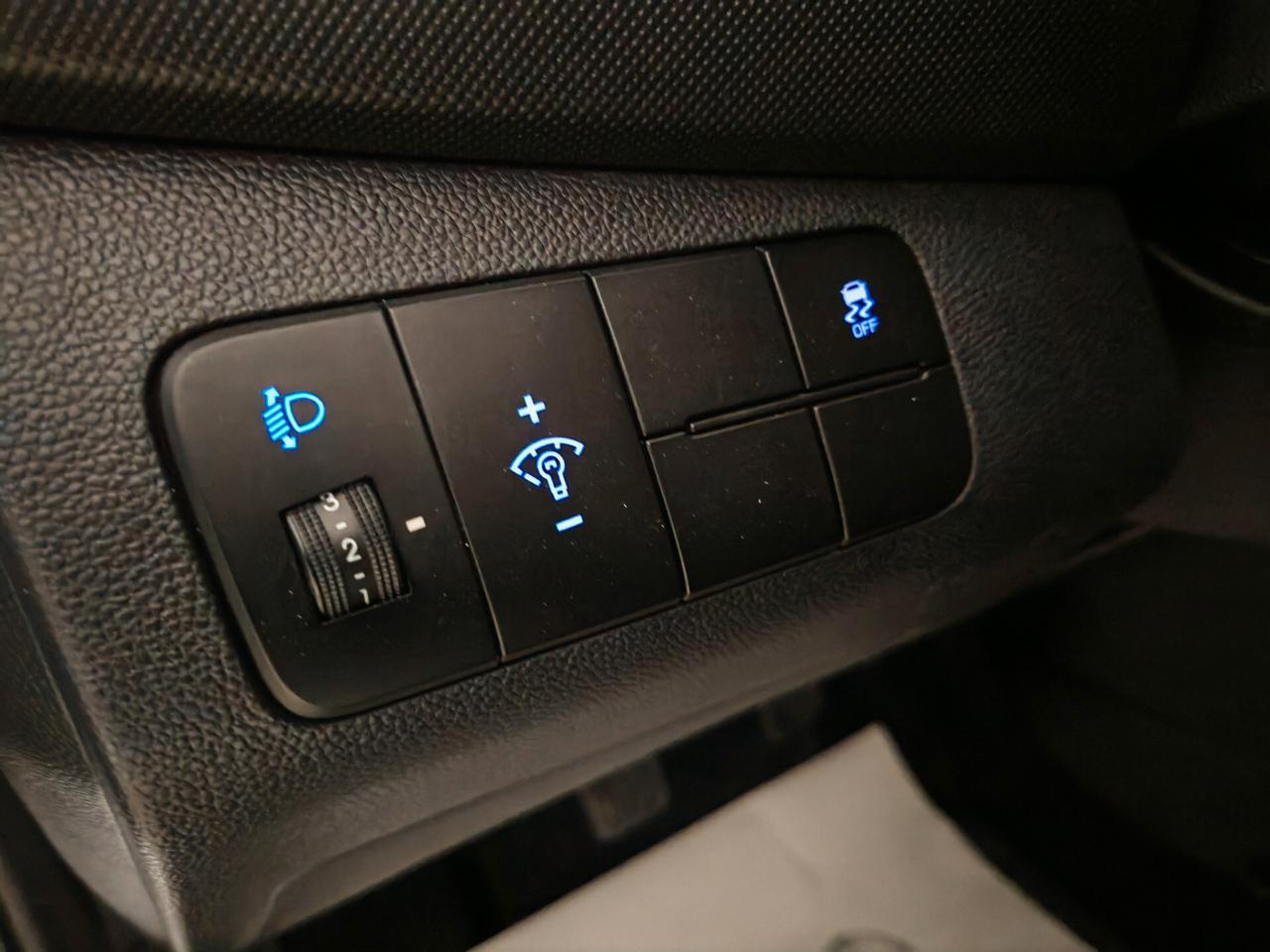 Hyundai i10 1.0 Benzina full optional 2019