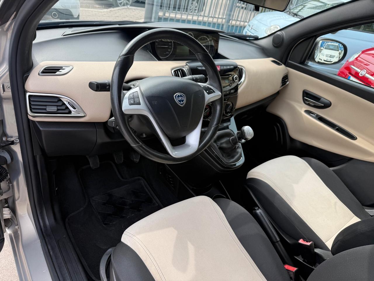 YPSILON 1.2 BENZ. 2012 139.000KM-OK NEO