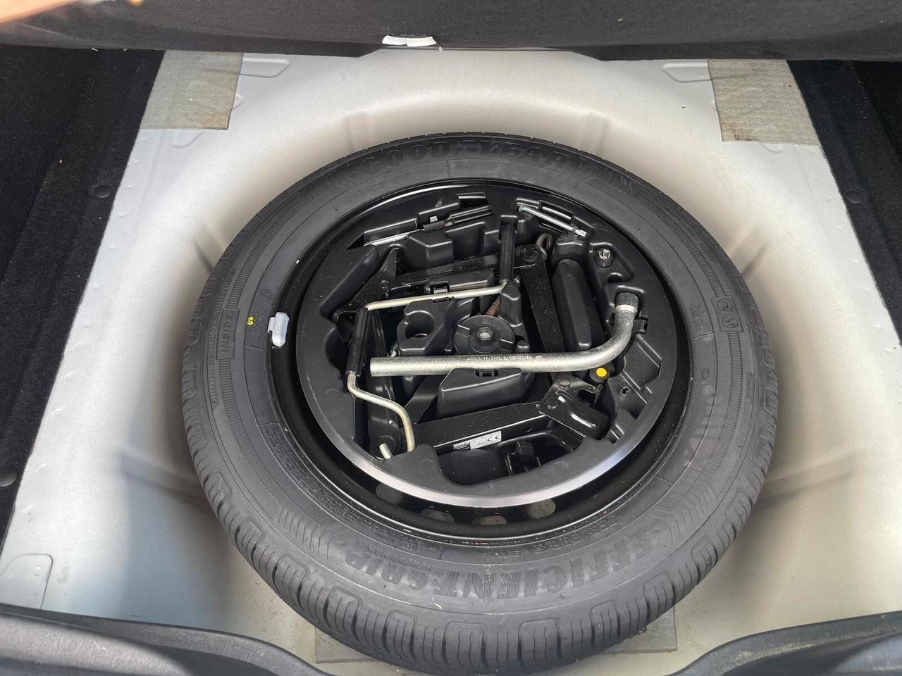 Fiat Tipo 1.6 Mjt S&S SW Lounge