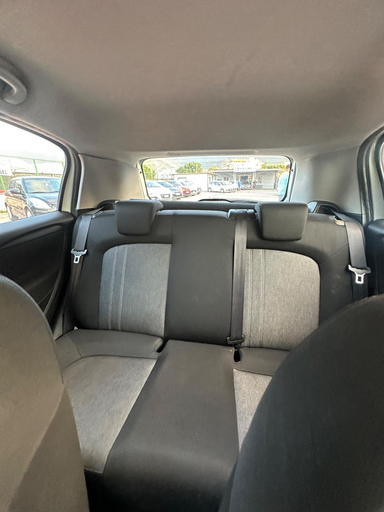 Fiat Punto 1.4 8V 5 porte Natural Power Lounge