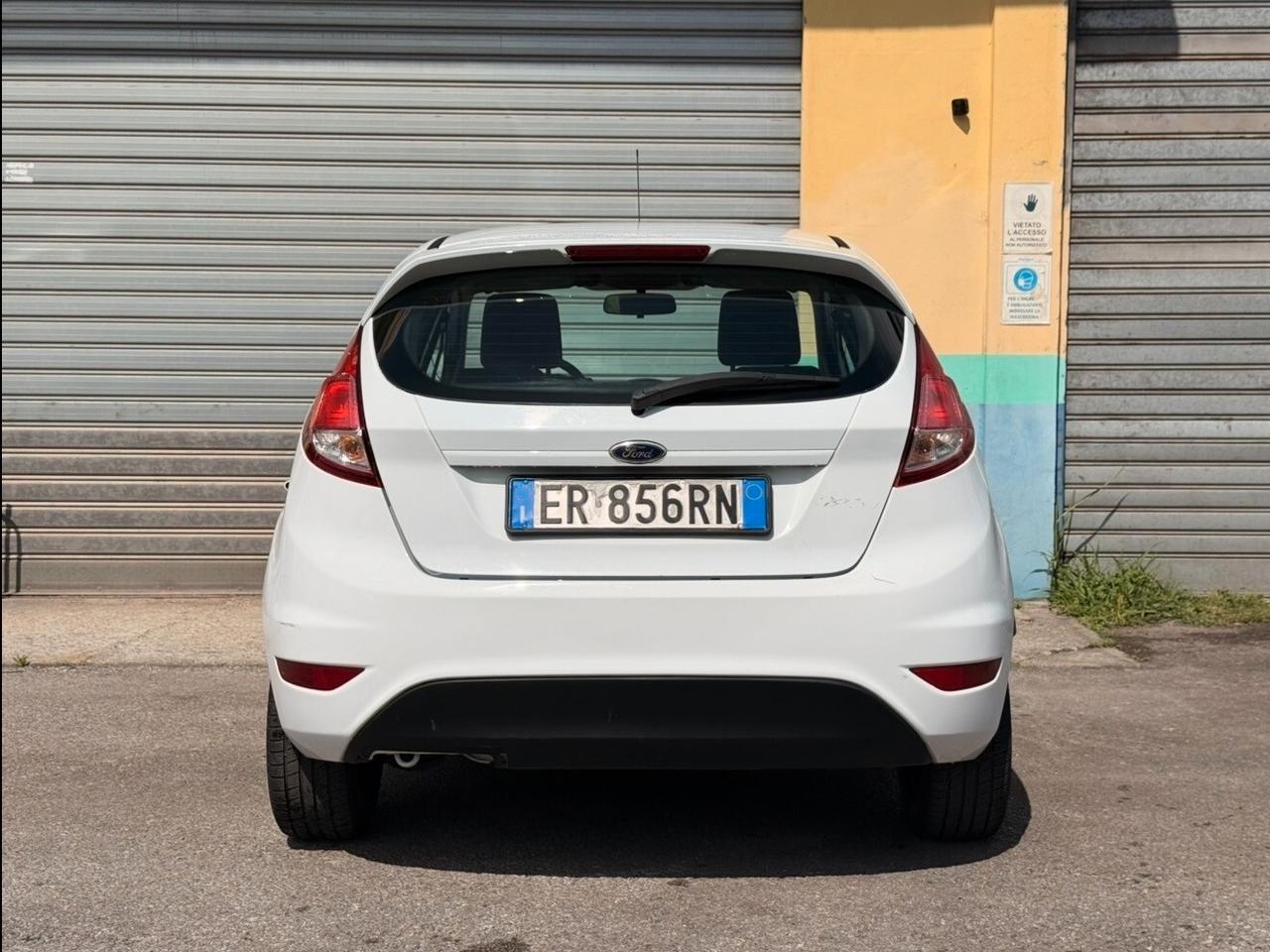 Ford Fiesta 1.0 80CV 5 porte Titanium