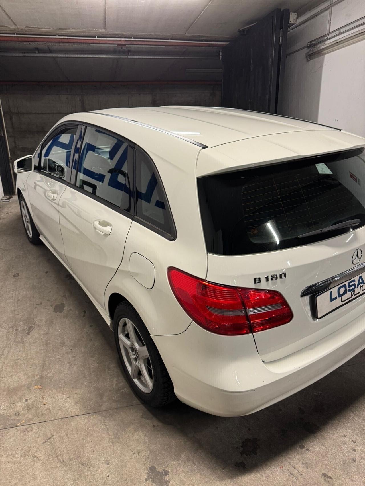 Mercedes-benz B 180 B 180 CDI Premium