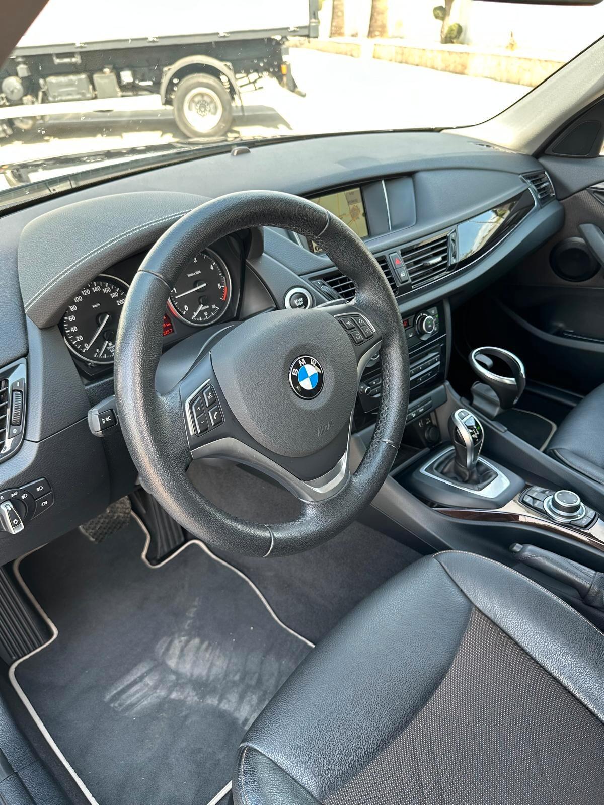 Bmw X1 xDrive18d X Line