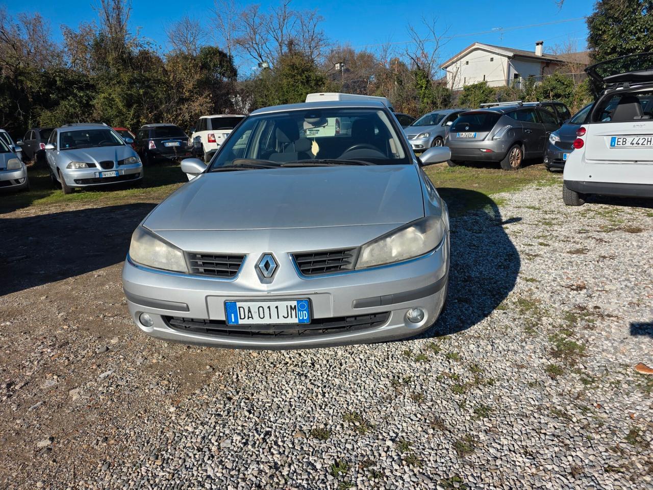 Renault Laguna 1.6 16V Teknos