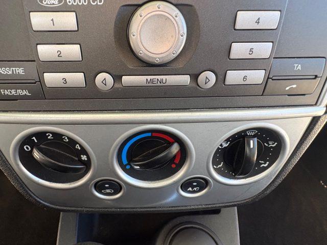FORD Fiesta 1.2 16V 5p. NEOPATENTATI OK DISTRIBUZIONE P CONSEG