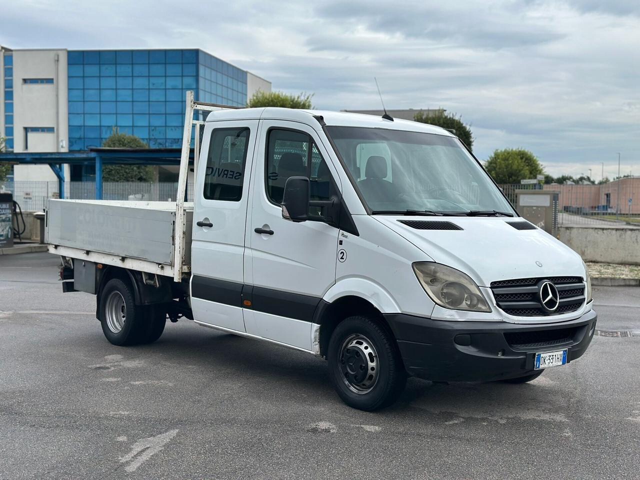 Mercedes Benz