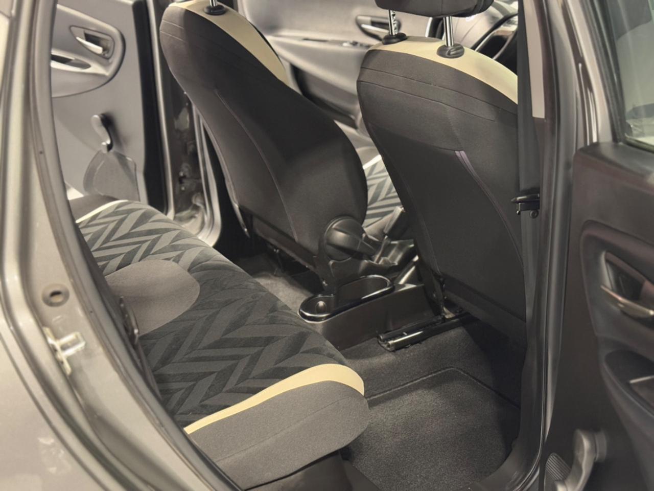 Lancia Ypsilon 1.2 69 CV 5 porte GPL Ecochic Silver