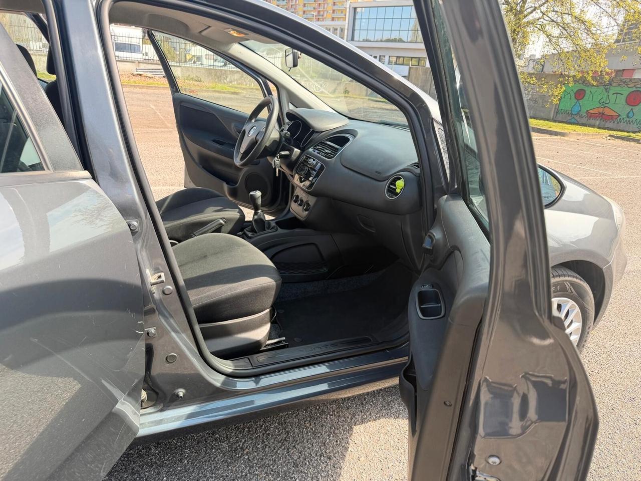 Fiat Punto 1.3 MJT II 75 CV 5 porte Lounge