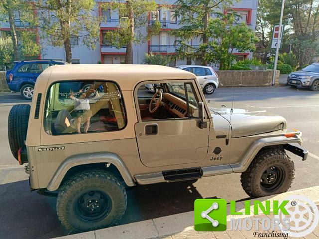 JEEP Wrangler SAHARA 2.5 BENZINA ASI