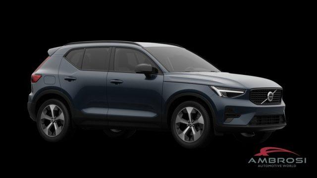 VOLVO XC40 B3 Mild hybrid Benzina Plus Dark
