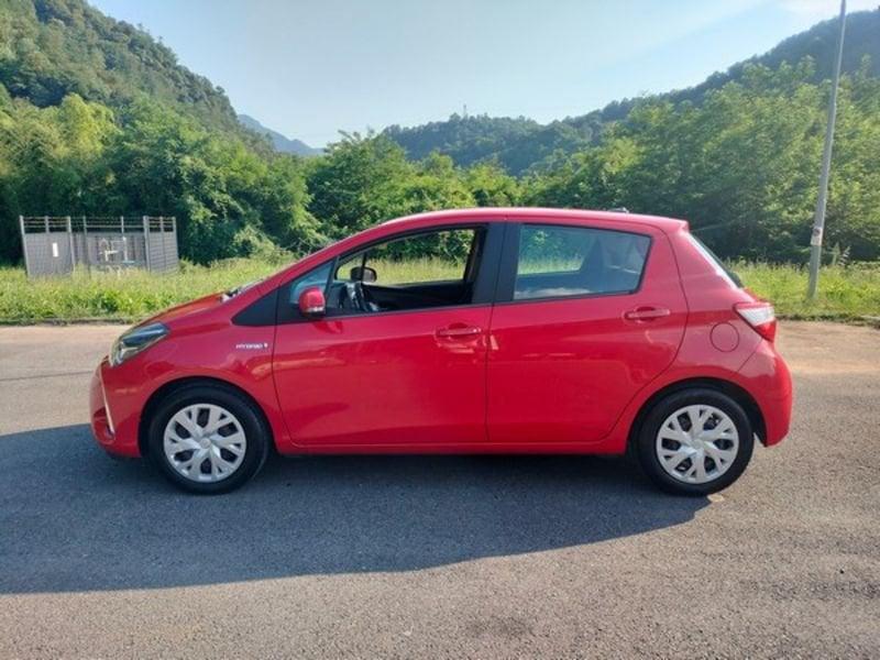 Toyota Yaris Hybrid 1.5 Hybrid business