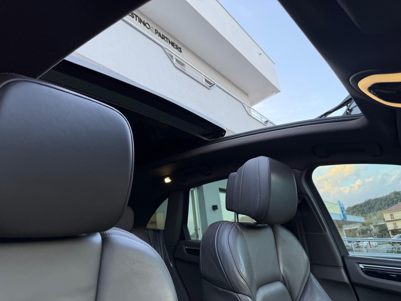 Porsche Macan 3.0 S Diesel 250cv in garanzia