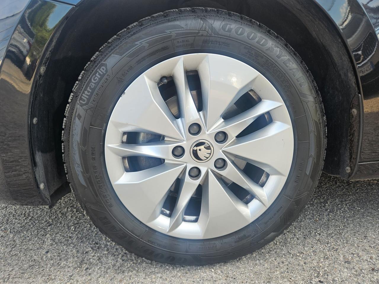 Skoda Octavia 2.0 TDI EVO SCR 150 CV DSG Wagon Executive