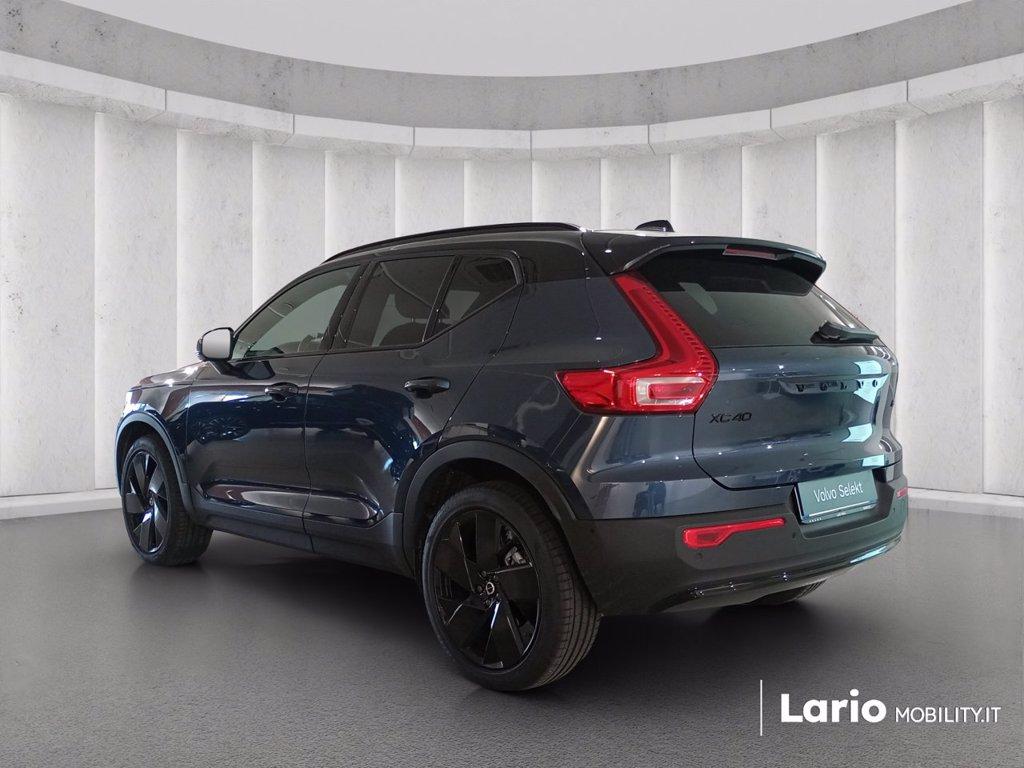 VOLVO XC40 2.0 b3 Ultra Black Edition auto del 2025