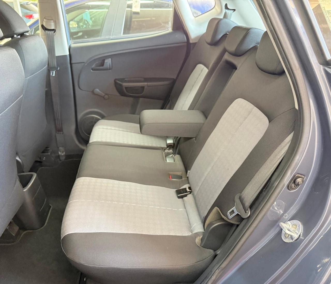 Kia Venga 1.4 CVVT Cool Navi-telecamera-Bluetooth
