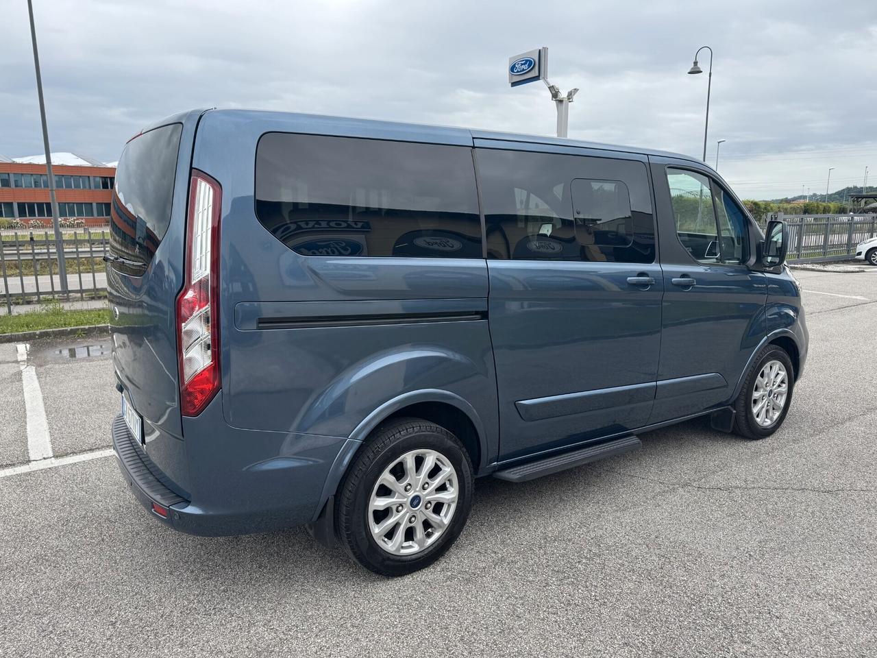 Ford Tourneo Custom Titanium 2.0 TDCi 130CV 8posti