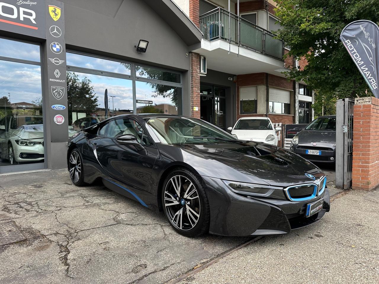 Bmw i8 BMW i8 carbonio full optional