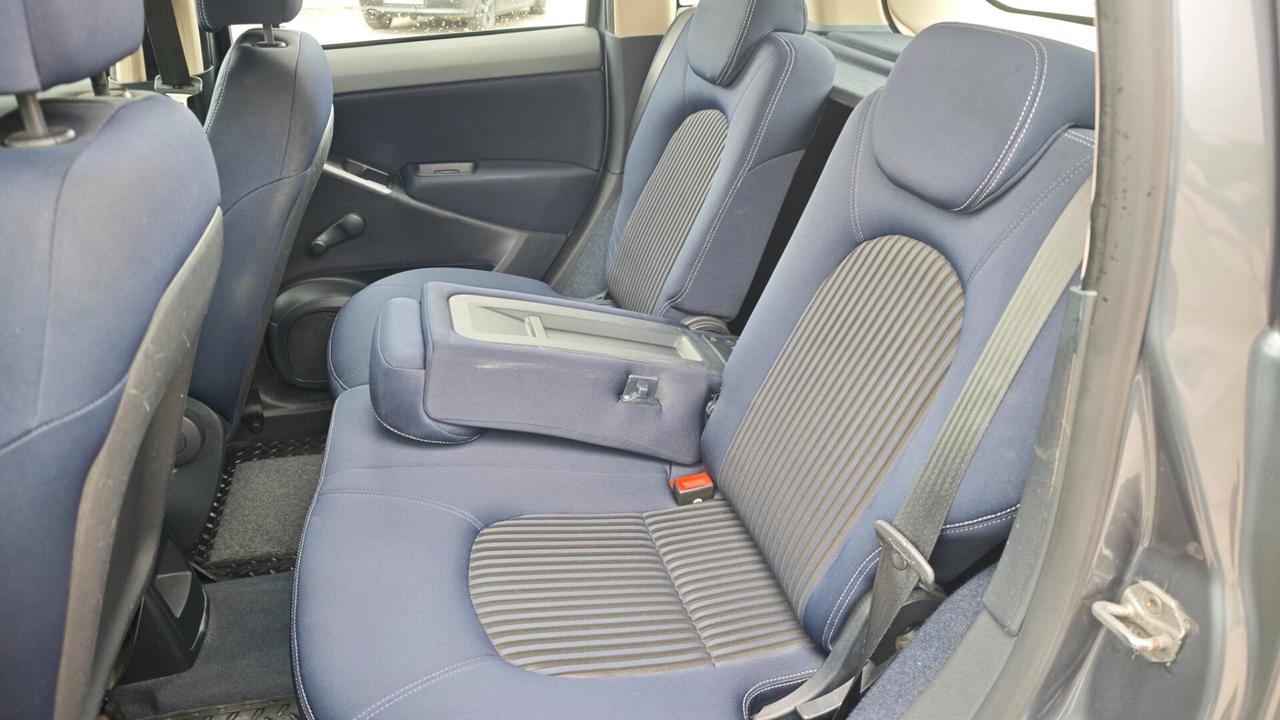 Lancia MUSA 1.6 Multijet Poltrona Frau