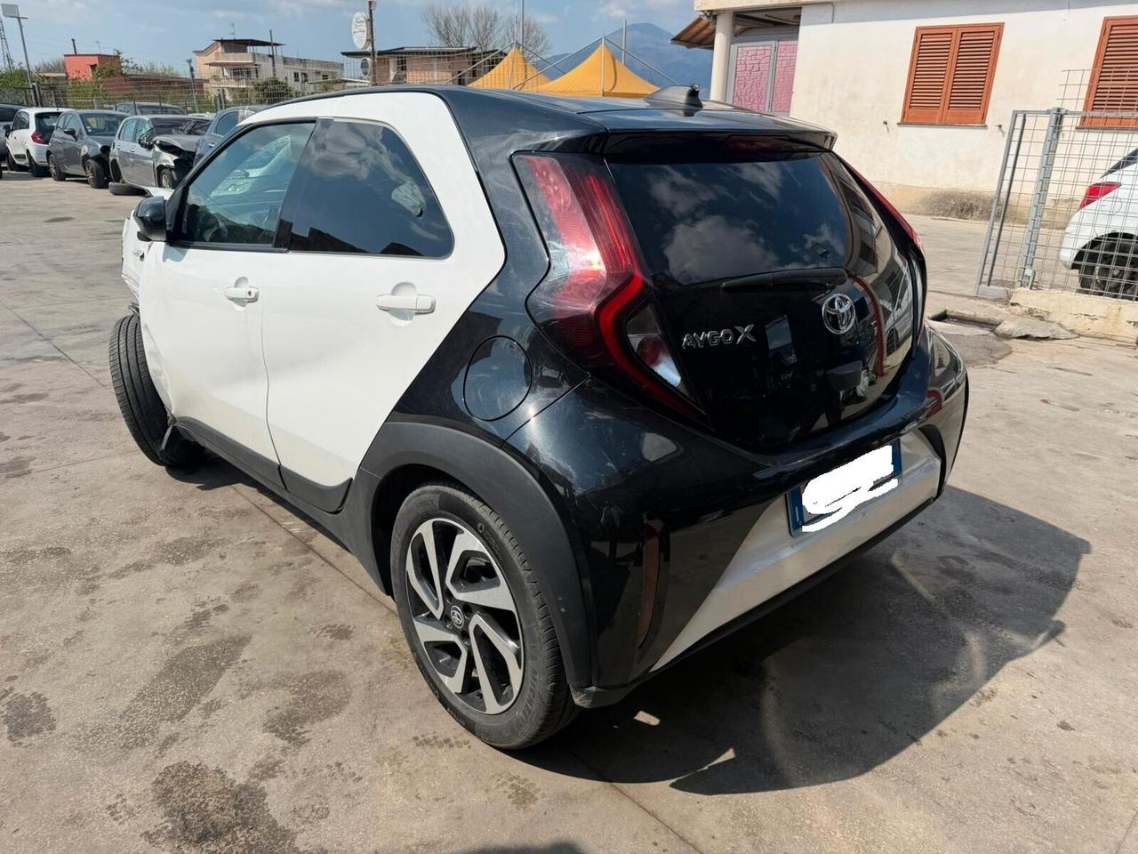 Toyota Aygo X 1.0 sinistrato - 2024